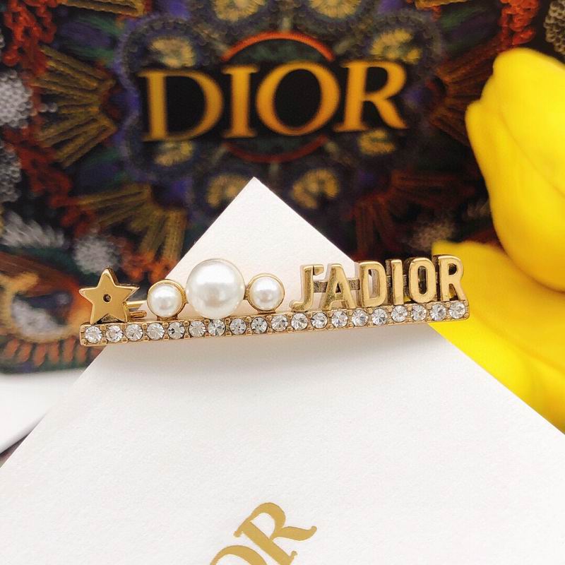 Dior Brooch 03yxs03